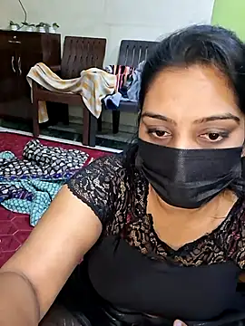 Hornyreshma online show from June 21, 2026, 5:52 pm