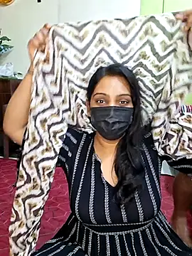 Hornyreshma online show from July 16, 2026, 5:54 pm
