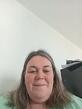 Snapshot of chattedebretagne chatting on May 25, 2026, 3:22 pm chattedebretagne online show from May 25, 2026, 3:22 pm