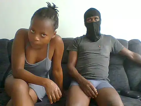 TonnyAmellia online show from June 3, 2026, 8:59 am