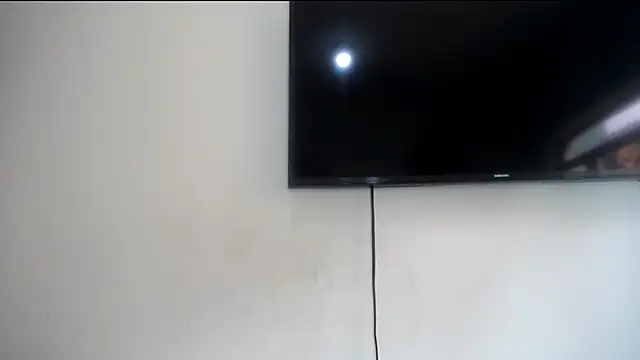 Snapshot of Fox_Loves chatting on June 14, 2026, 6:53 pm Fox Loves online show from June 14, 2026, 6:53 pm