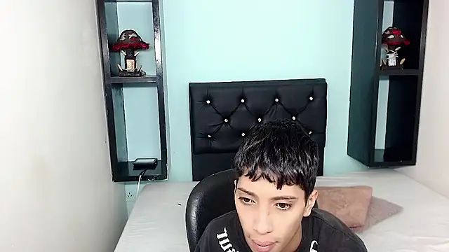 Snapshot of jl_brayan12 chatting on May 26, 2026, 5:55 pm jl brayan12 online show from May 26, 2026, 5:55 pm