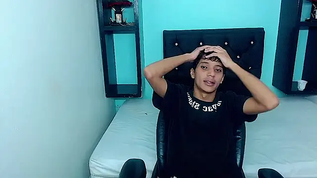 Snapshot of jl_brayan12 chatting on June 16, 2026, 7:25 pm jl brayan12 online show from June 16, 2026, 7:25 pm
