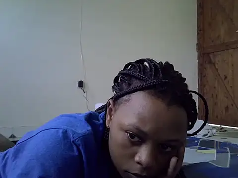 BIGASS DIANAH online show from July 5, 2026, 6:53 am