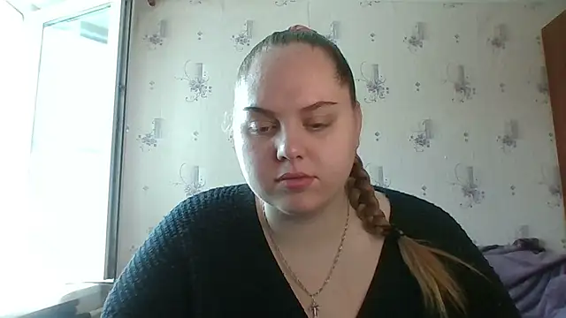 Snapshot of SoftHypnose chatting on June 3, 2026, 8:15 am SoftHypnose online show from June 3, 2026, 8:15 am