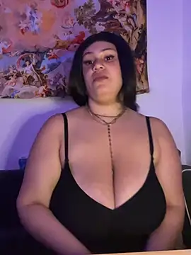Curvydusa- online show from June 4, 2026, 10:14 pm