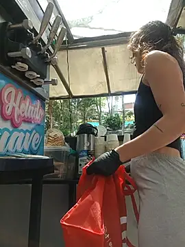 Snapshot of karenarango chatting on July 5, 2026, 6:59 pm karenarango online show from July 5, 2026, 6:59 pm