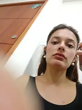 karenarango online show from June 2, 2026, 3:56 pm