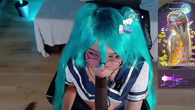 emmanakamura online show from May 29, 2026, 10:32 am