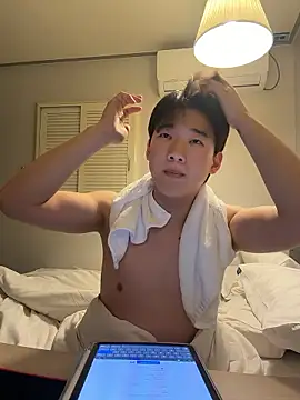 Snapshot of k-kinky chatting on June 12, 2026, 9:18 am k-kinky online show from June 12, 2026, 9:18 am