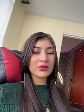 Aylin-fire online show from June 3, 2026, 6:34 pm