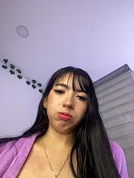 Snapshot of JeyLuxx chatting on July 14, 2026, 6:40 am JeyLuxx online show from July 14, 2026, 6:40 am