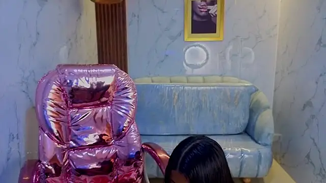 valentina gomez s online show from June 8, 2026, 12:38 pm