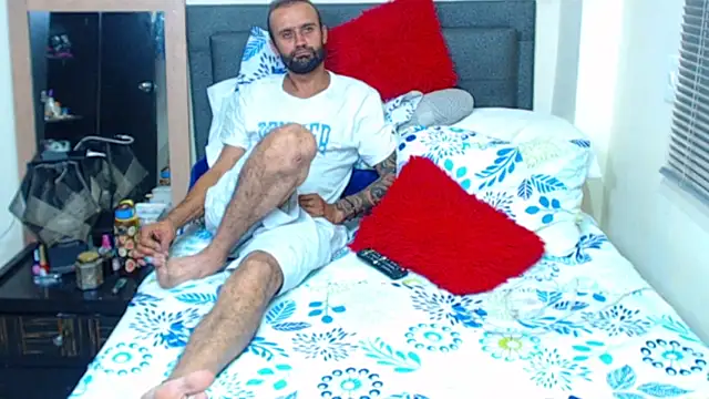yessyduvan online show from June 6, 2026, 12:05 am