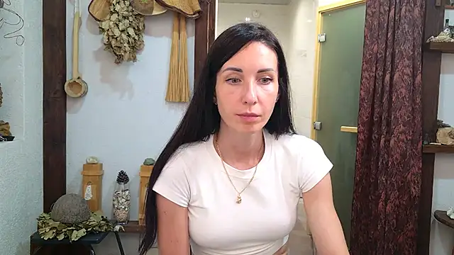BouncySweety online show from July 30, 2026, 6:29 pm