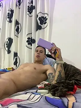 jhuan99 online show from July 18, 2026, 6:44 am