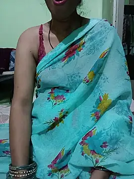 Snapshot of Curvy_Sheena chatting on June 5, 2026, 5:07 pm Curvy Sheena online show from June 5, 2026, 5:07 pm