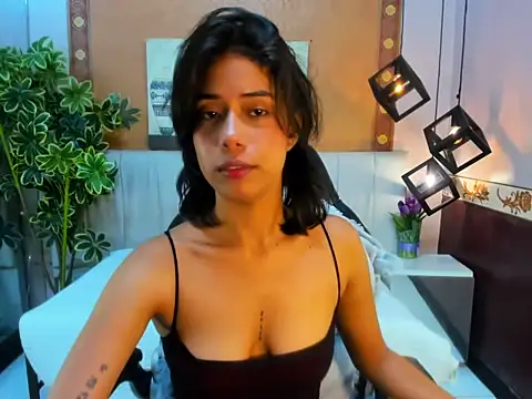 DannaLorenz online show from June 3, 2026, 1:45 pm