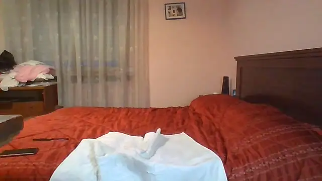 ItalianBigBoobs online show from July 10, 2026, 7:36 pm