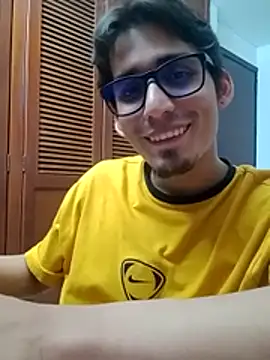 Snapshot of SrIncognito666 chatting on June 3, 2026, 3:07 am SrIncognito666 online show from June 3, 2026, 3:07 am