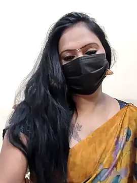 Snapshot of Meera_mia chatting on June 16, 2026, 6:35 am Meera mia online show from June 16, 2026, 6:35 am