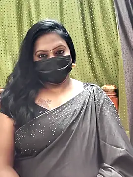 Snapshot of Meera_mia chatting on June 26, 2026, 6:47 pm Meera mia online show from June 26, 2026, 6:47 pm