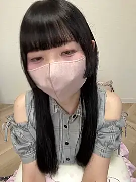 Snapshot of Reina_0129 chatting on July 19, 2026, 9:39 am Reina 0129 online show from July 19, 2026, 9:39 am