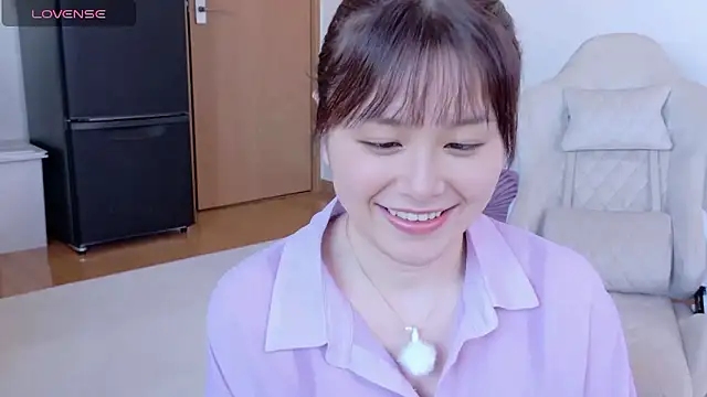 nicochan- online show from June 6, 2026, 6:51 am