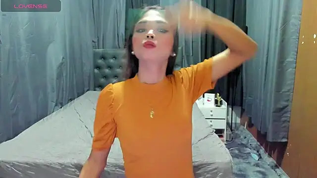 Snapshot of Valentina_lust chatting on June 7, 2026, 8:19 am Valentina lust online show from June 7, 2026, 8:19 am