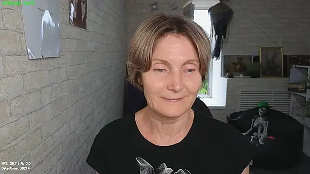 Snapshot of Mabel_Magic chatting on July 17, 2026, 12:35 pm Mabel Magic online show from July 17, 2026, 12:35 pm