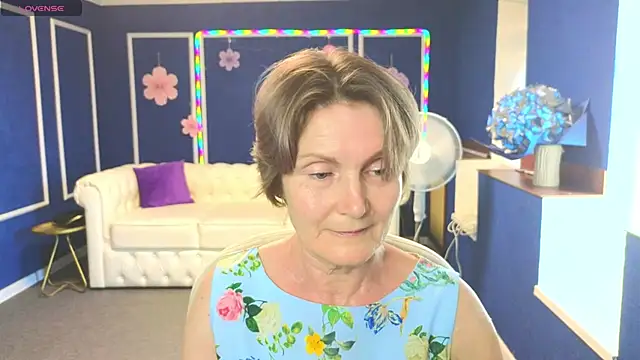 Snapshot of Mabel_Magic chatting on July 9, 2026, 1:10 pm Mabel Magic online show from July 9, 2026, 1:10 pm