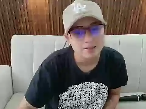 Snapshot of feelena_mysoull chatting on June 2, 2026, 1:55 pm feelena mysoull online show from June 2, 2026, 1:55 pm
