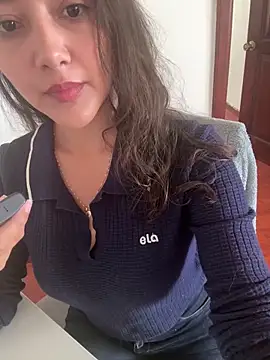 Snapshot of Sofiamt chatting on May 26, 2026, 4:05 pm Sofiamt online show from May 26, 2026, 4:05 pm
