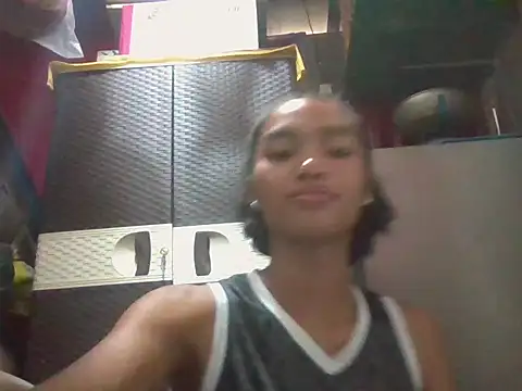 Snapshot of flirty_bella69 chatting on June 24, 2026, 3:10 pm flirty bella69 online show from June 24, 2026, 3:10 pm