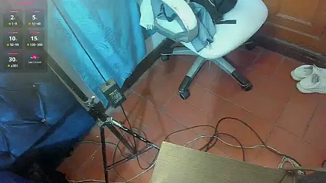 misticaLove online show from June 3, 2026, 3:51 am