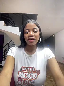Snapshot of Ariana_roxe_ chatting on June 16, 2026, 3:28 am Ariana roxe online show from June 16, 2026, 3:28 am