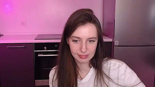 Snapshot of MuseMia chatting on June 10, 2026, 10:33 pm MuseMia online show from June 10, 2026, 10:33 pm