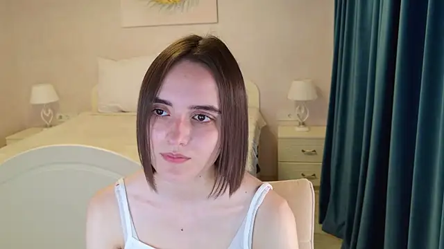 Daisy Heart online show from June 4, 2026, 4:17 am