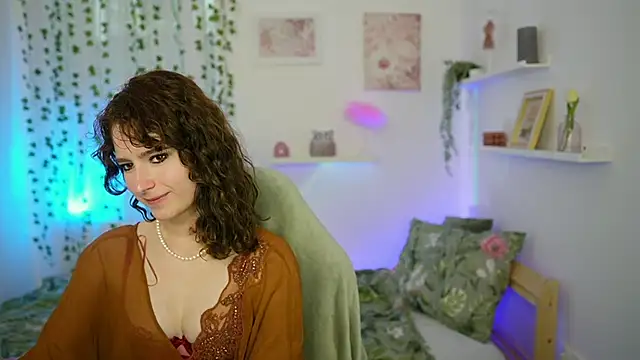  Emily Paris online show from June 2, 2026, 1:22 pm