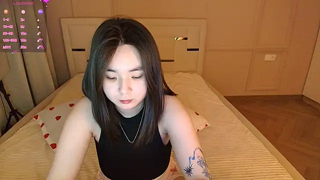 Snapshot of felice_kim chatting on June 16, 2026, 9:04 pm felice kim online show from June 16, 2026, 9:04 pm