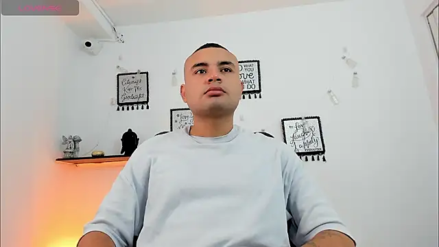 DamianBlazze online show from May 31, 2026, 12:22 pm