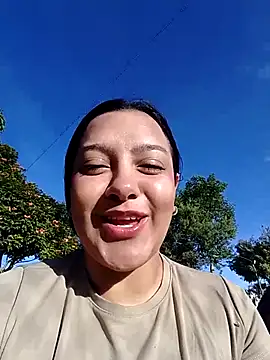 Sexy nayra outdoors  online show from June 2, 2026, 12:16 pm