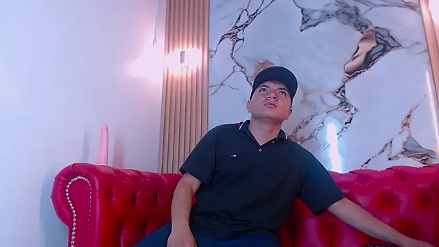 Felipe Rey online show from May 28, 2026, 7:42 pm