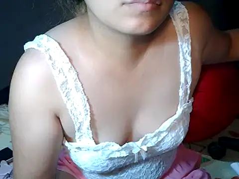 Snapshot of Jin-Linh chatting on July 1, 2026, 6:41 pm Jin-Linh online show from July 1, 2026, 6:41 pm