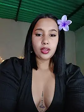 Snapshot of shantall_cute chatting on July 18, 2026, 6:49 pm shantall cute online show from July 18, 2026, 6:49 pm