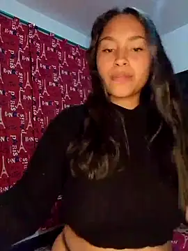 Snapshot of Evangeline_Salas chatting on June 3, 2026, 2:56 am Evangeline Salas online show from June 3, 2026, 2:56 am
