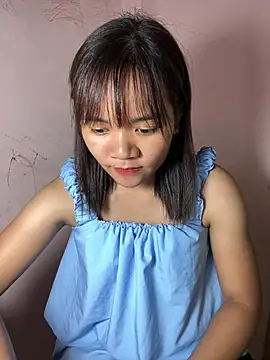 Snapshot of Ari_baby9 chatting on July 14, 2026, 3:00 am Ari baby9 online show from July 14, 2026, 3:00 am