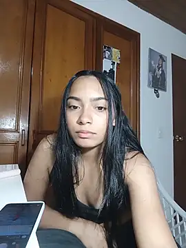 xcleila online show from June 3, 2026, 4:46 am