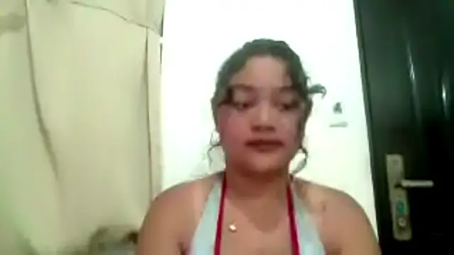 LaelJunge online show from May 29, 2026, 1:39 pm