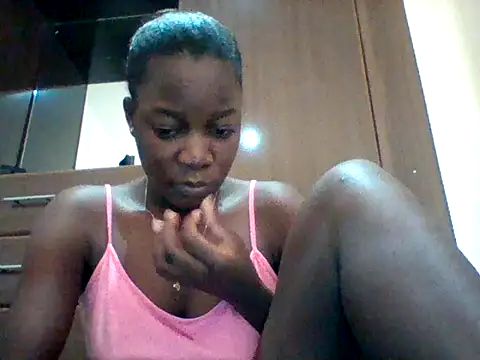 Snapshot of zainaxxxxx chatting on June 3, 2026, 8:04 am zainaxxxxx online show from June 3, 2026, 8:04 am
